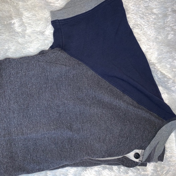 AE comfy t-shirt - Picture 2 of 3